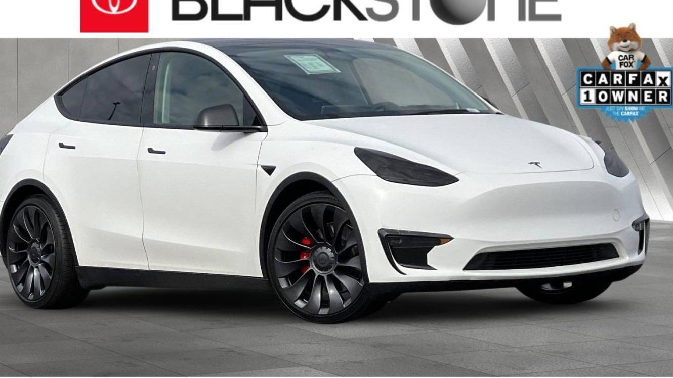 TESLA MODEL Y 2021 5YJYGDEF6MF098557 image